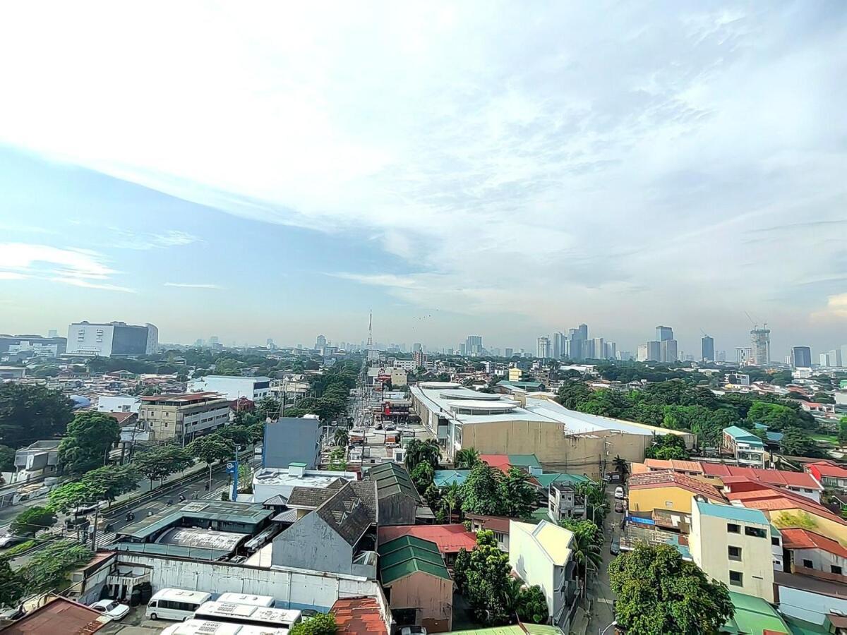 Elegant 2br Flat In Qc With Netflix And Parking!!