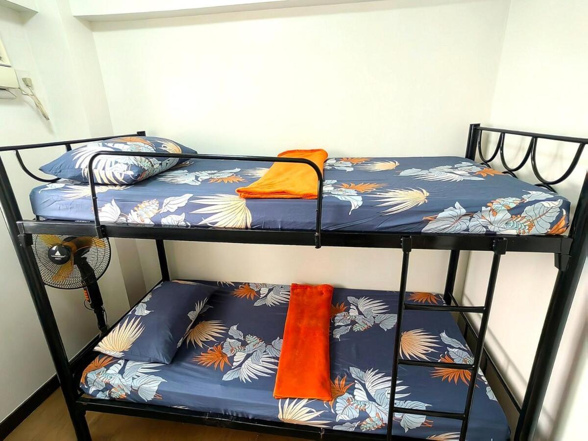Elegant 2br Flat In Qc With Netflix And Parking!! Apartment